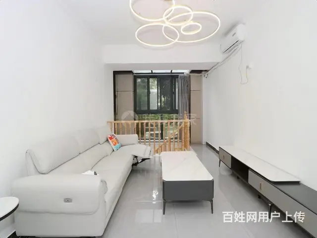滨江奥体区  寰宇天下 跃层  5室4厅 精装修 看房方便 - 图片 1