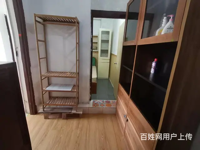 夏美路二房一厅出租，1700元/月，要求女生居住，​‌‌​ - 图片 2