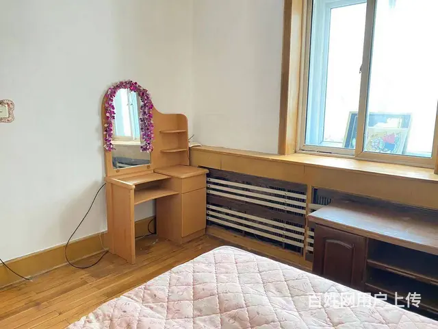 近中街大悦城，华家小区 女生合租，500元/月押一付一包网 - 图片 2