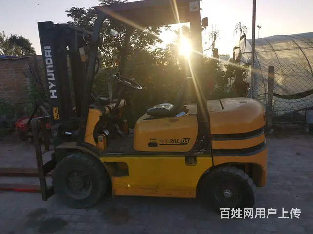 出售北京现代两吨叉车 - 图片 3