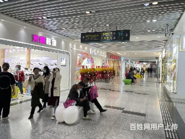 万达广场附近旺铺招租 - 图片 5