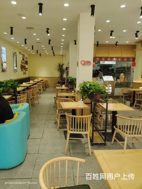 0058团结路新师院附近一餐饮店整体转让 - 图片 1