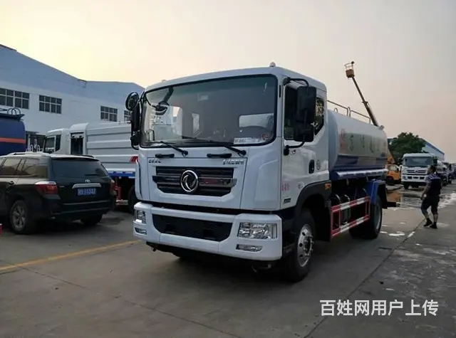 东风国五D9   12吨洒水车低价格甩卖 - 图片 1