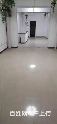 万达一期学校斜对面门市出租出售 - 图片 1
