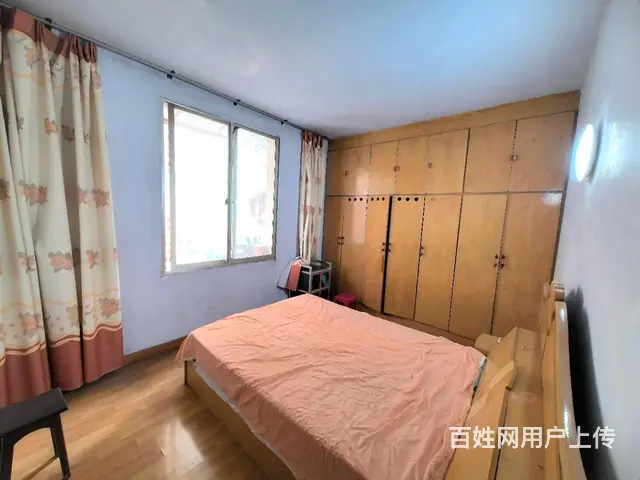 一中附近步梯二楼精装3房，带20个平方露台，周边配套齐全 - 图片 7