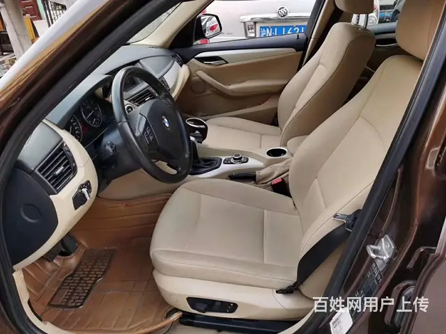 宝马X1 2013款 X1 sDrive18i 2.0 手自 - 图片 6