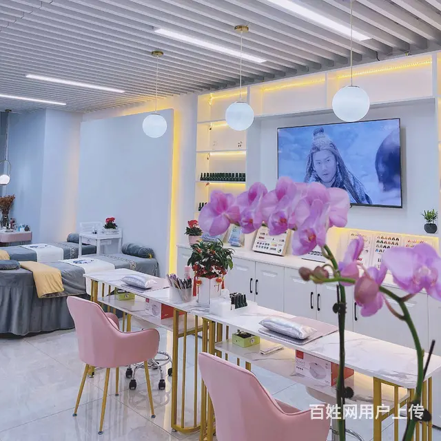 淘铺铺免费推荐 急转昆山前进西路万象汇商业中心美甲美睫店 - 图片 4