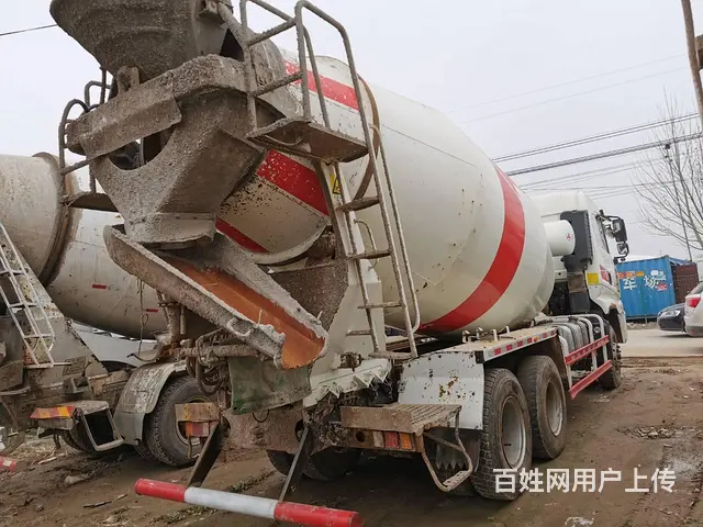 18年二手三一搅拌车 大12方 336马力 后八轮 - 图片 6