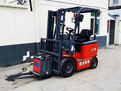 九成新2吨电动叉车 仓库环保二手叉车便宜处理带手续