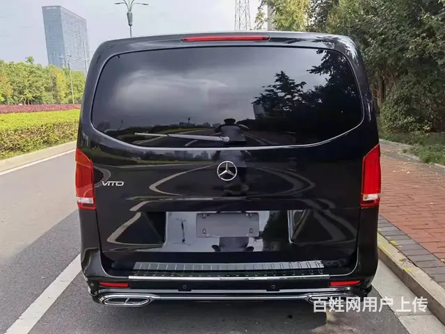 奔驰 威霆 2019款 2.0T 手自一体 商务版7-9座 - 图片 7