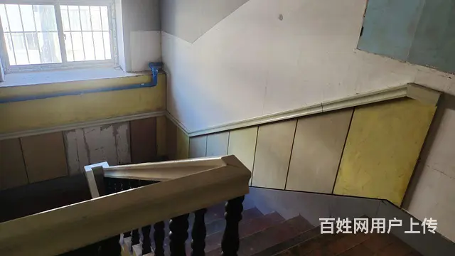 中街地铁口三人间招生 - 图片 2