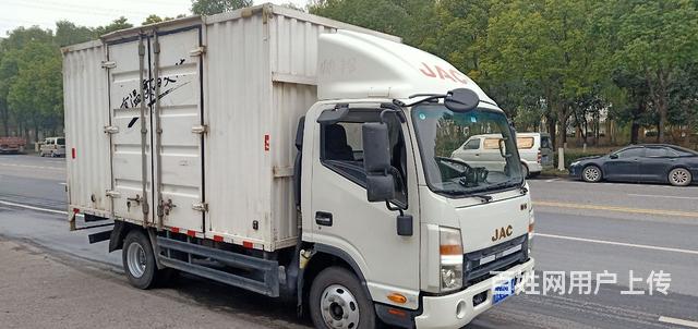 转让2019年江淮帅铃q6蓝牌汽刹四米二厢货的图片