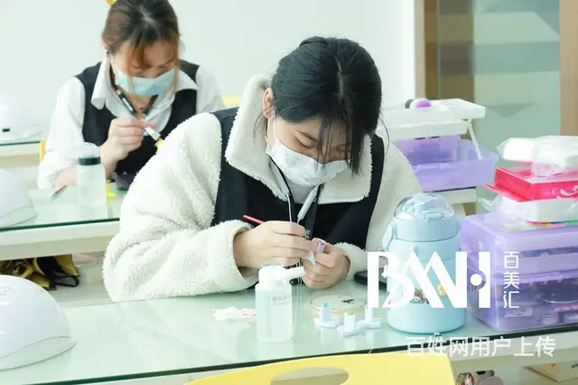 0基础美甲培训学校，实操教学 - 图片 2