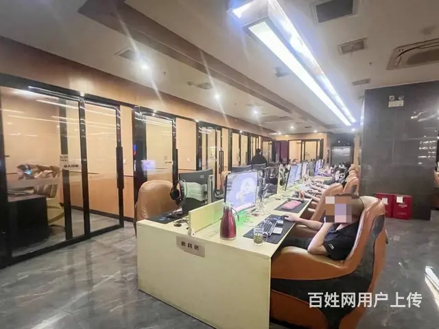 （老板本人）芙蓉区成熟商圈人民东路双地铁口精装网咖店转让 - 图片 3