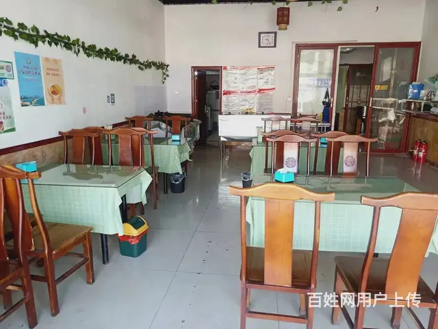 （诚速）转临街餐馆共三层带配方临工厂商场等带全新设备停车方便 - 图片 1