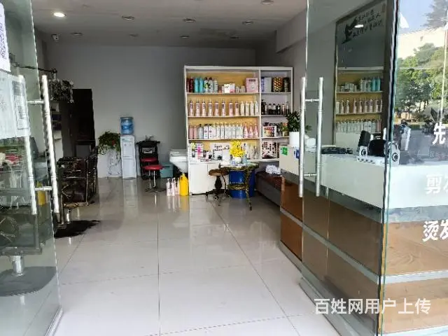 转盘处临门面低价急转，门头宽大明亮 - 图片 10