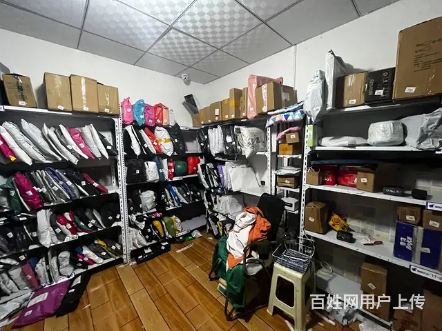 （同城乐铺推广）毕塬西路兔喜快递超市转让，生意稳定 - 图片 1