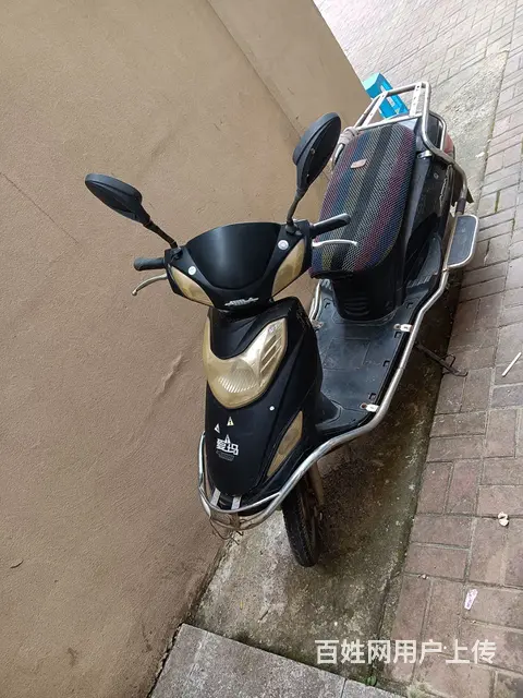 爱玛电动车 - 图片