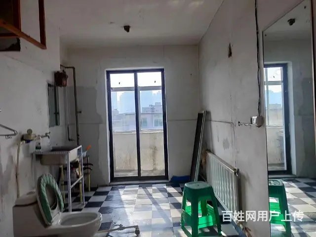 捡漏水泥社区 普通住宅 简单装修 - 图片 3