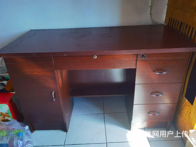 学习桌出售 - 图片