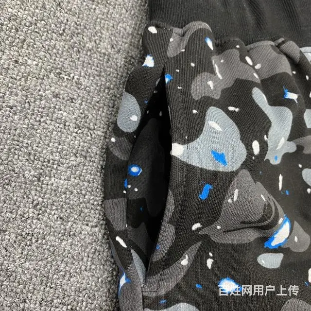 全新BAPE星空夜光鲨鱼休闲短裤 - 图片 6