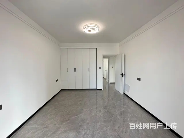 奔马附近新装修一天未住 - 图片 1