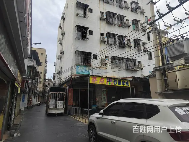 （51旺铺推荐）红城湖80平水吧转让 - 图片 3
