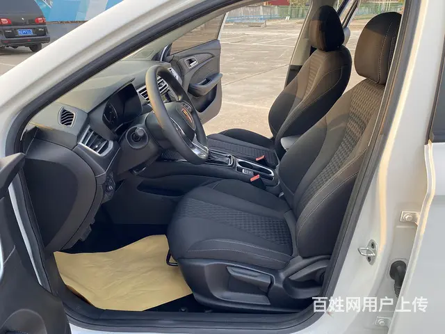 荣威i5 2019款 1.5 无级 4G互联朗越版 - 图片 6