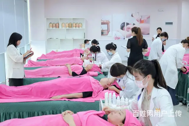 学习美容去哪里？来百美汇吧！ - 图片 1