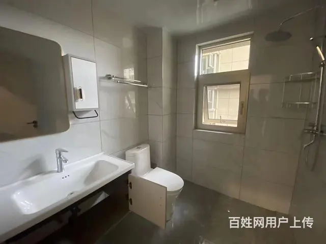 新兴瑞园142㎡房屋出租，领包入住. - 图片 1