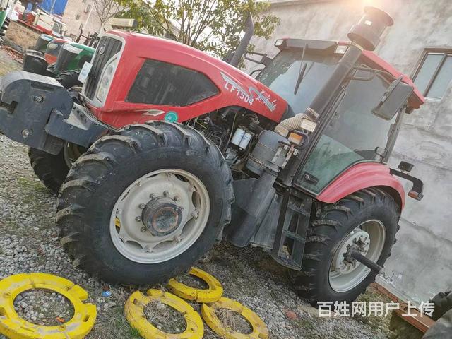 低价出售东方红1504  看中电话联系的图片