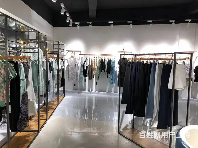 （达州铺源网）西外金兰路大脚板楼下120㎡服装店转让 - 图片 3