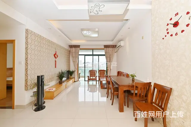 禾祥西路配套齐全102平2室南急租的图片