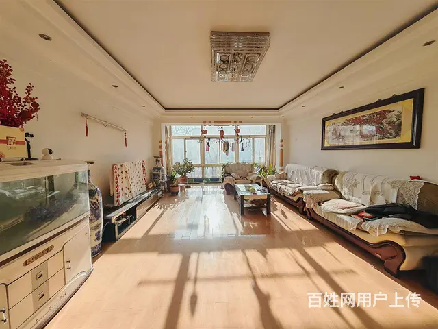 珠江富达小区步梯三楼房证158平68万 - 图片 1