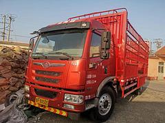低价转让6.8米仓栅式货车