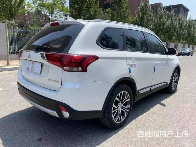 三菱 欧蓝德 2017款 2.0 无级 两驱荣耀版5座 - 图片 9