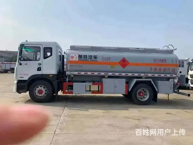 楚胜厂家直销东风多利卡10油罐车 现车低价处理 - 图片 1