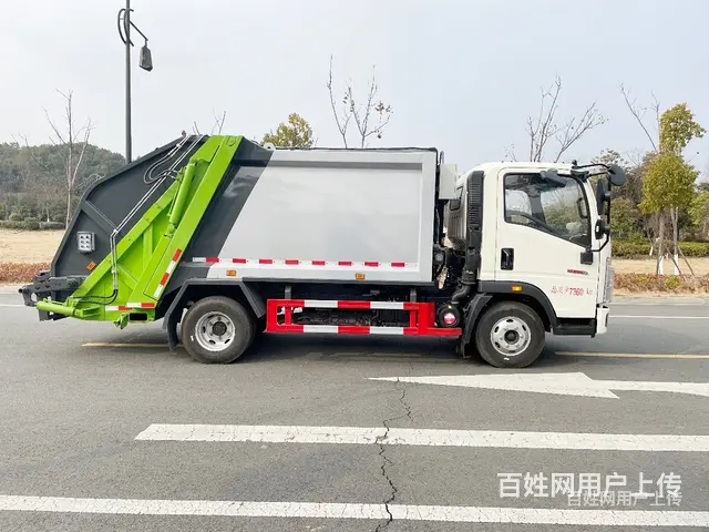 豪沃6方国六压缩垃圾车  多少钱一辆 - 图片 3