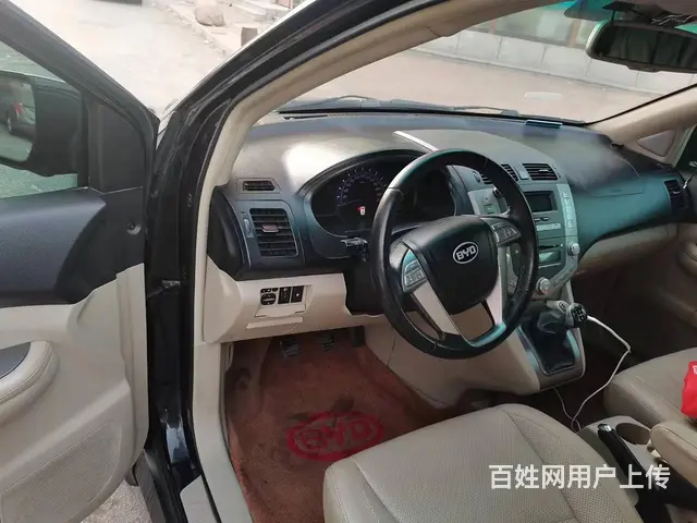 比亚迪S6 2011款 2.0 手动 尊贵型 - 图片 5