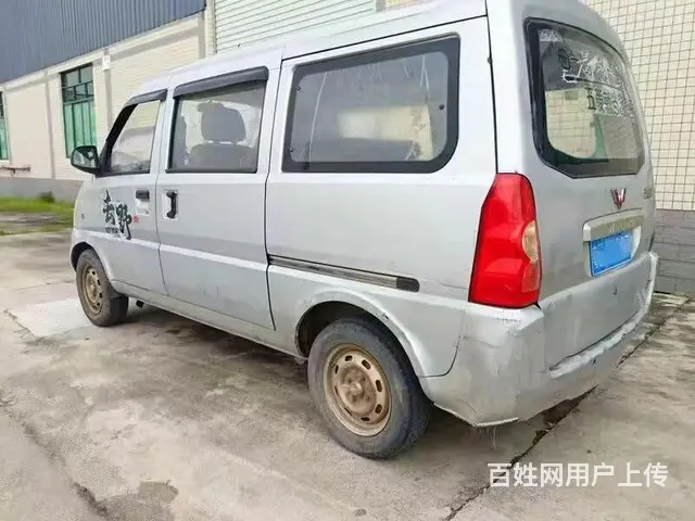 10年五菱荣光1.2排量、8坐的 - 图片 4