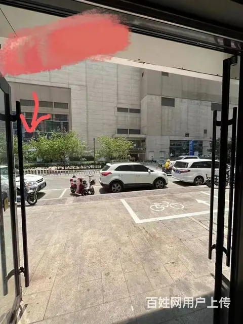 （诚速）出租万象汇旺铺适合餐饮超市等多种经营临近小区有停车位 - 图片 6