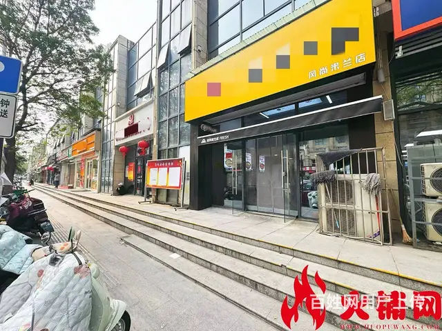 风尚米兰小区大门对面沿街餐饮店对外转让（可空转） - 图片 3