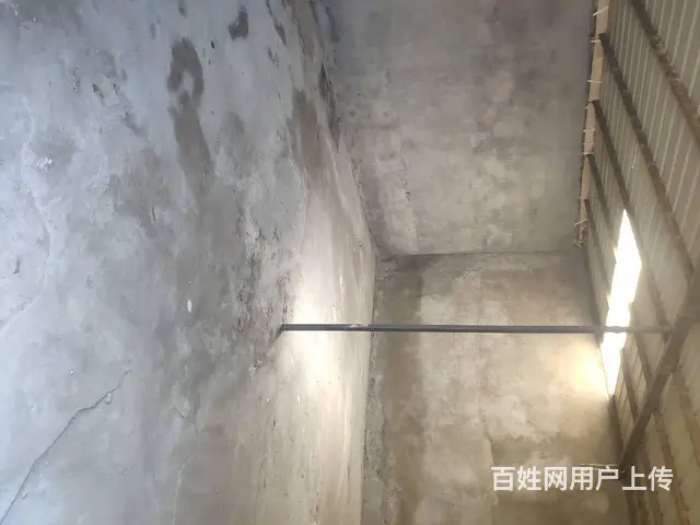一楼仓库出租，有推车可进大车，二楼仓库便宜有货梯， - 图片 2
