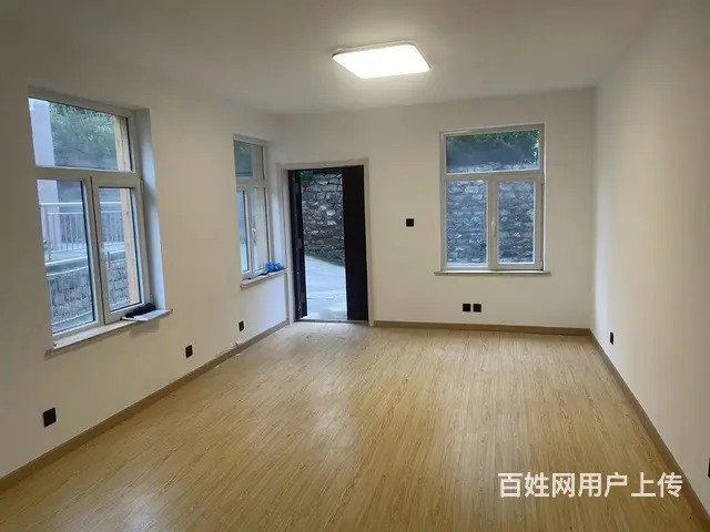 寨子半岛印象附近90平门市出租 - 图片 1