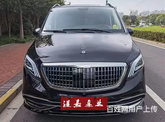 奔驰 威霆 2019款 2.0T 手自一体 商务版7-9座 - 图片 1