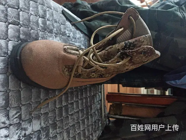 部队发的有编号的，九九层新作战羊毛内胆靴 - 图片 3