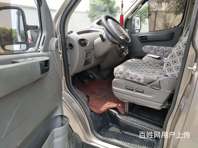 上汽大通v80短轴6坐私家车包过户支持分期 - 图片 5