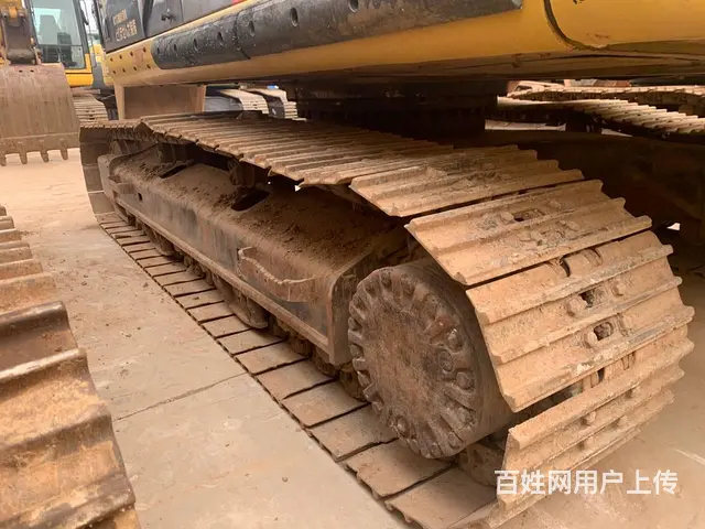 低价急售精品二手挖掘机卡特323D2，动力十足不贵 - 图片 2