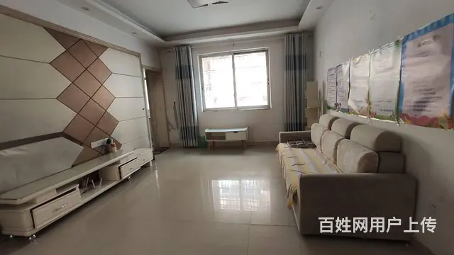 【搞定了！】仪表厂一楼带院子 房屋出租 - 图片 1