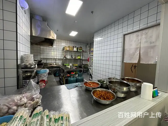 咸阳同城推广丨丽彩珠泉广场临街67平面馆转让，客流量大可外摆 - 图片 10